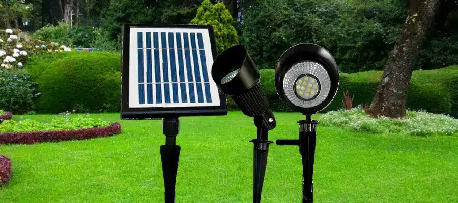 High-Lumen Solar Spotlight